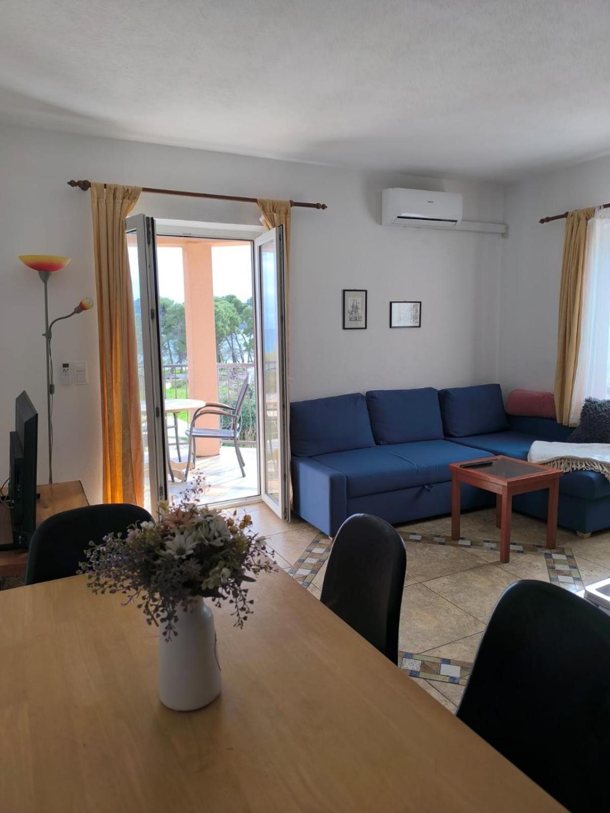 Apartments Blanca Vodice Exteriör bild