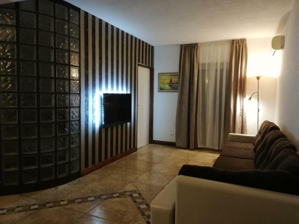Apartments Blanca Vodice Exteriör bild